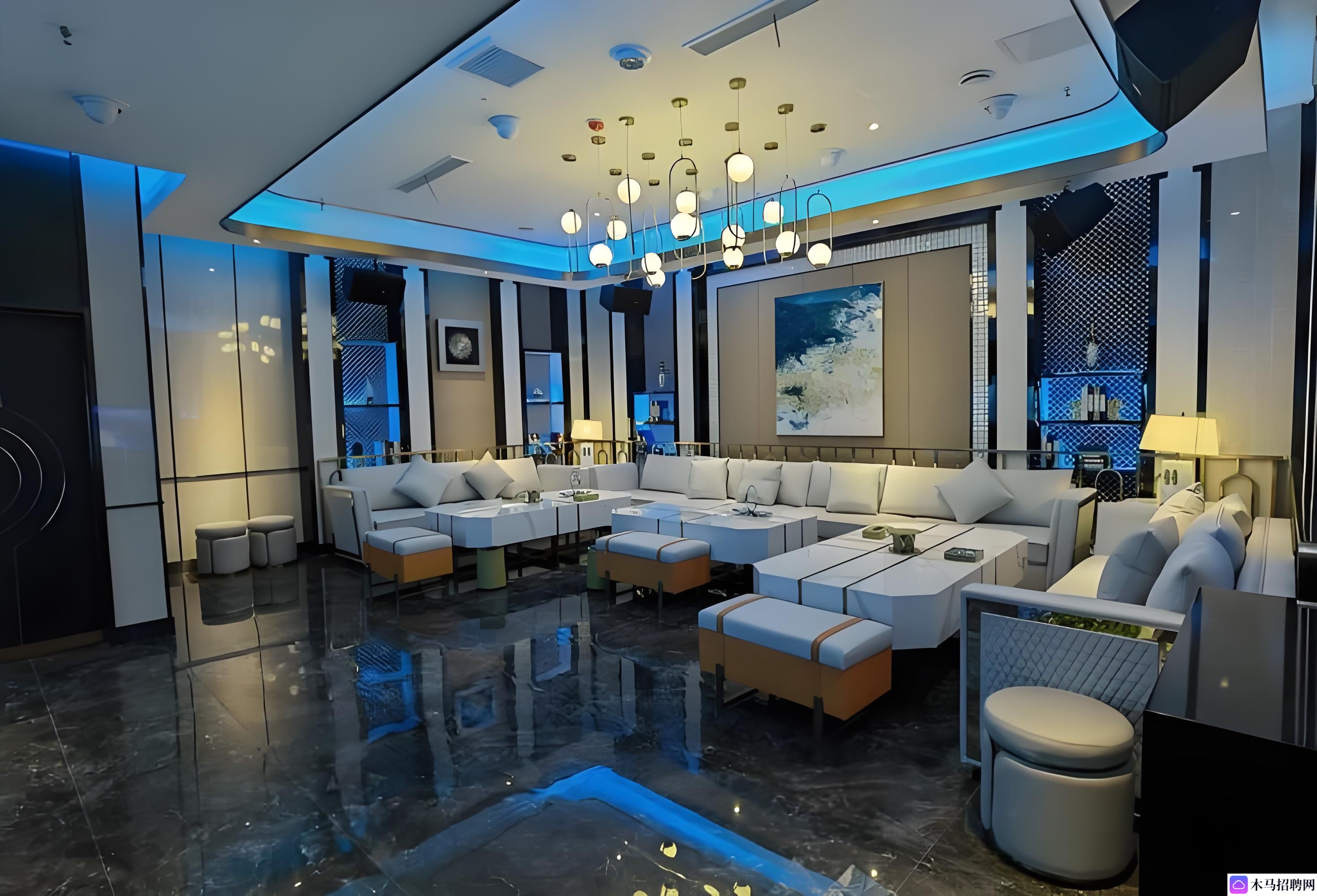 长沙岳麓区优雅KTV诚聘女性客户接待，等你来加入我们的欢乐大家庭！